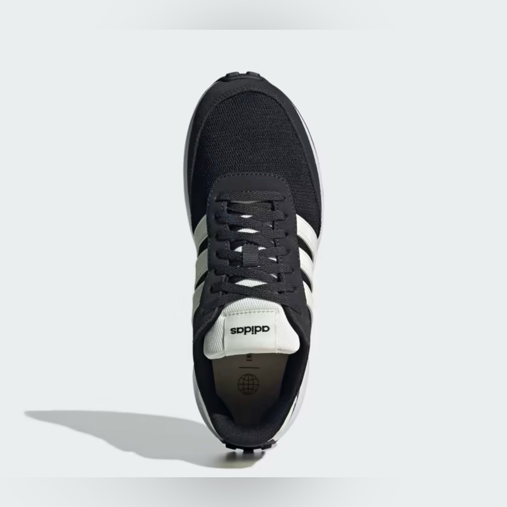 Adidas Run 70s women’s shoes NWT size 9.5 - Picture 3 of 7